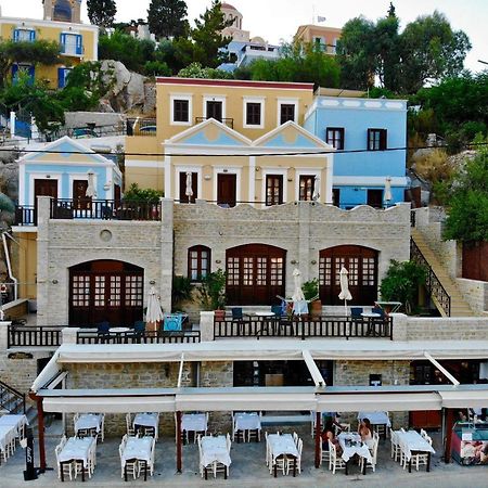 Appartement Odyssia à Symi Extérieur photo